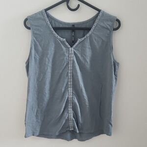 Kühl Blue Gray Embroidered Tank Top